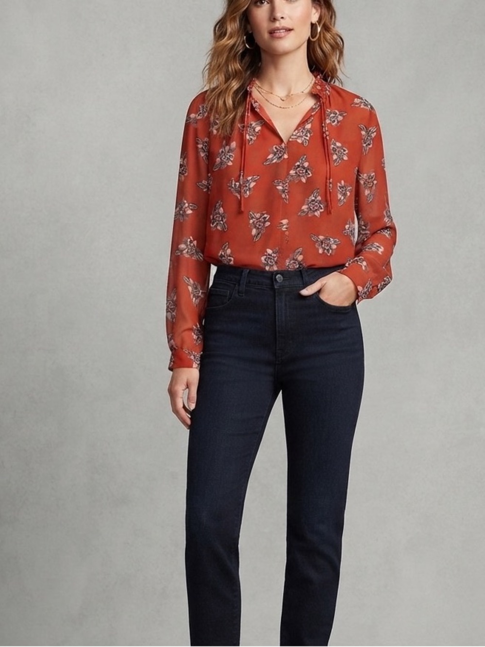 LOFT Red Floral Ruffle Neck Women's Top